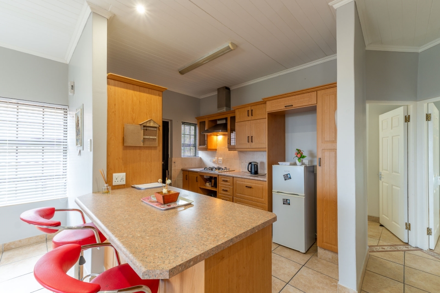 3 Bedroom Property for Sale in Menkenkop Western Cape